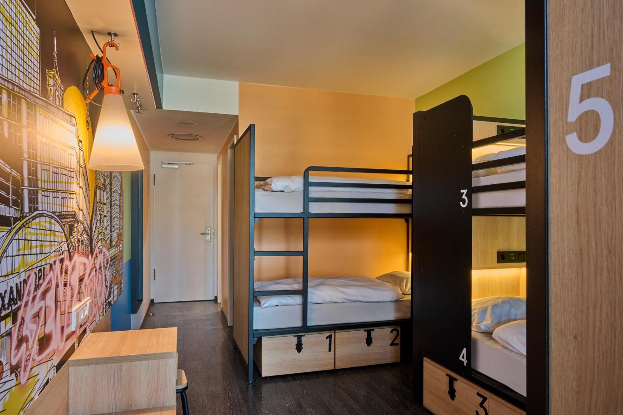 6-Bed Room Private Bathroom